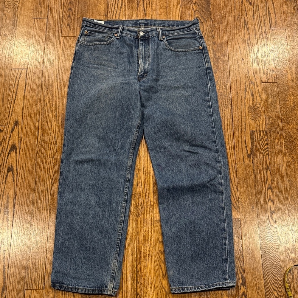Levi’s 550 relaxed fit men’s Classic Blue Denim Jeans medium stonewashed 34/30